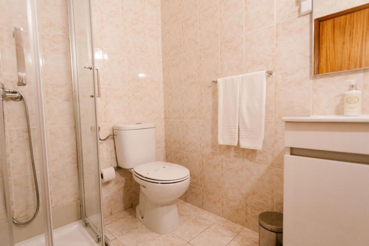 Castle Apartment กิมาไรส์ ภายนอก รูปภาพ