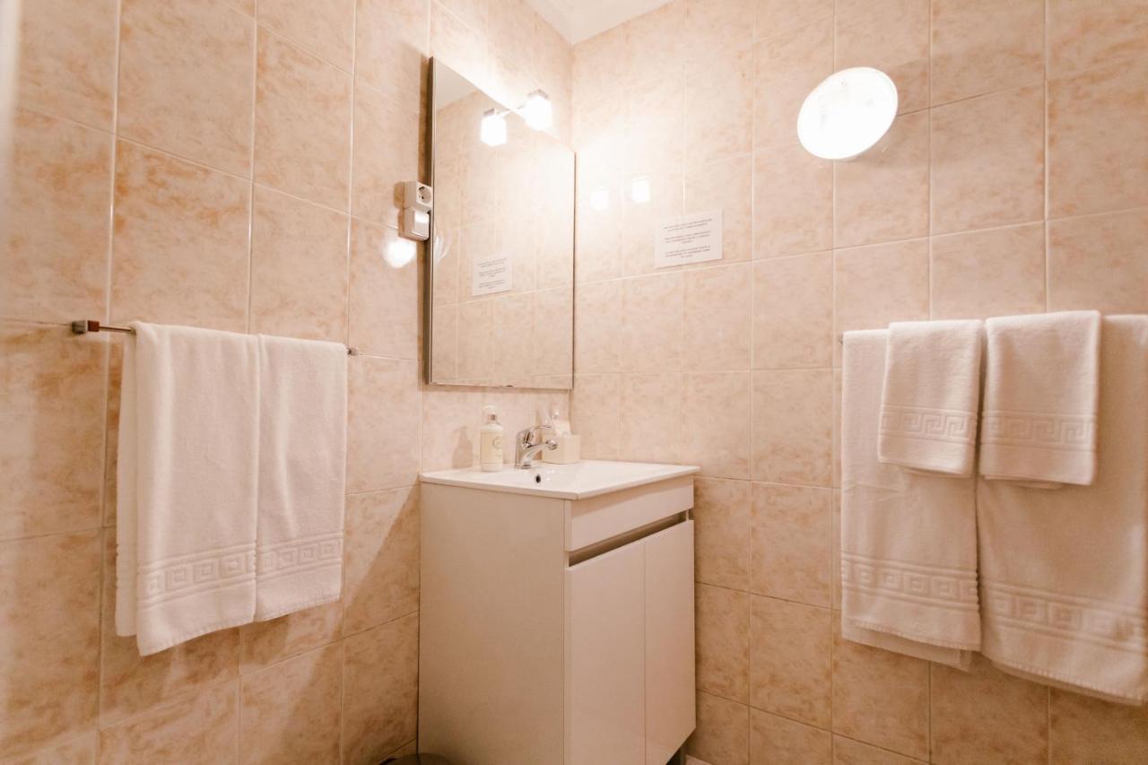 Castle Apartment กิมาไรส์ ภายนอก รูปภาพ