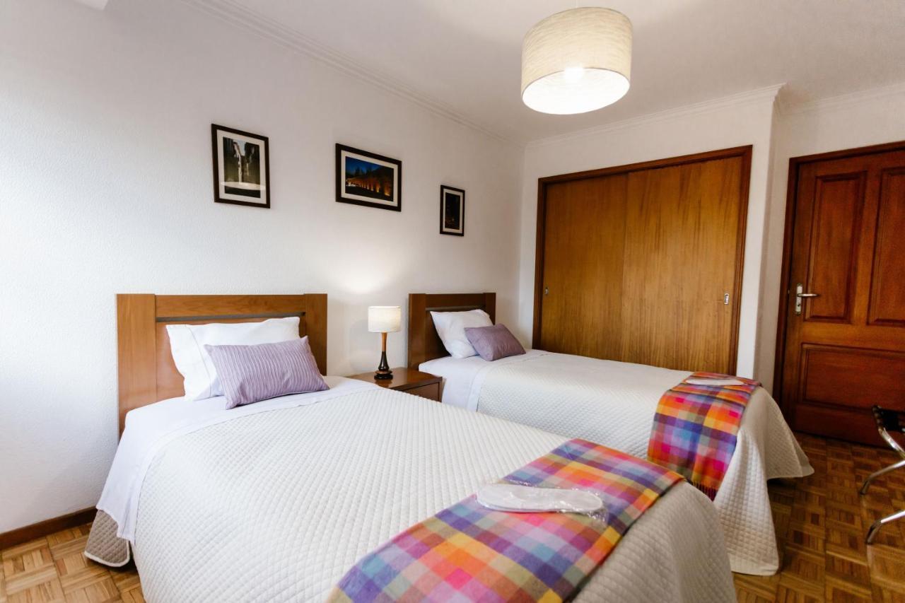 Castle Apartment กิมาไรส์ ภายนอก รูปภาพ