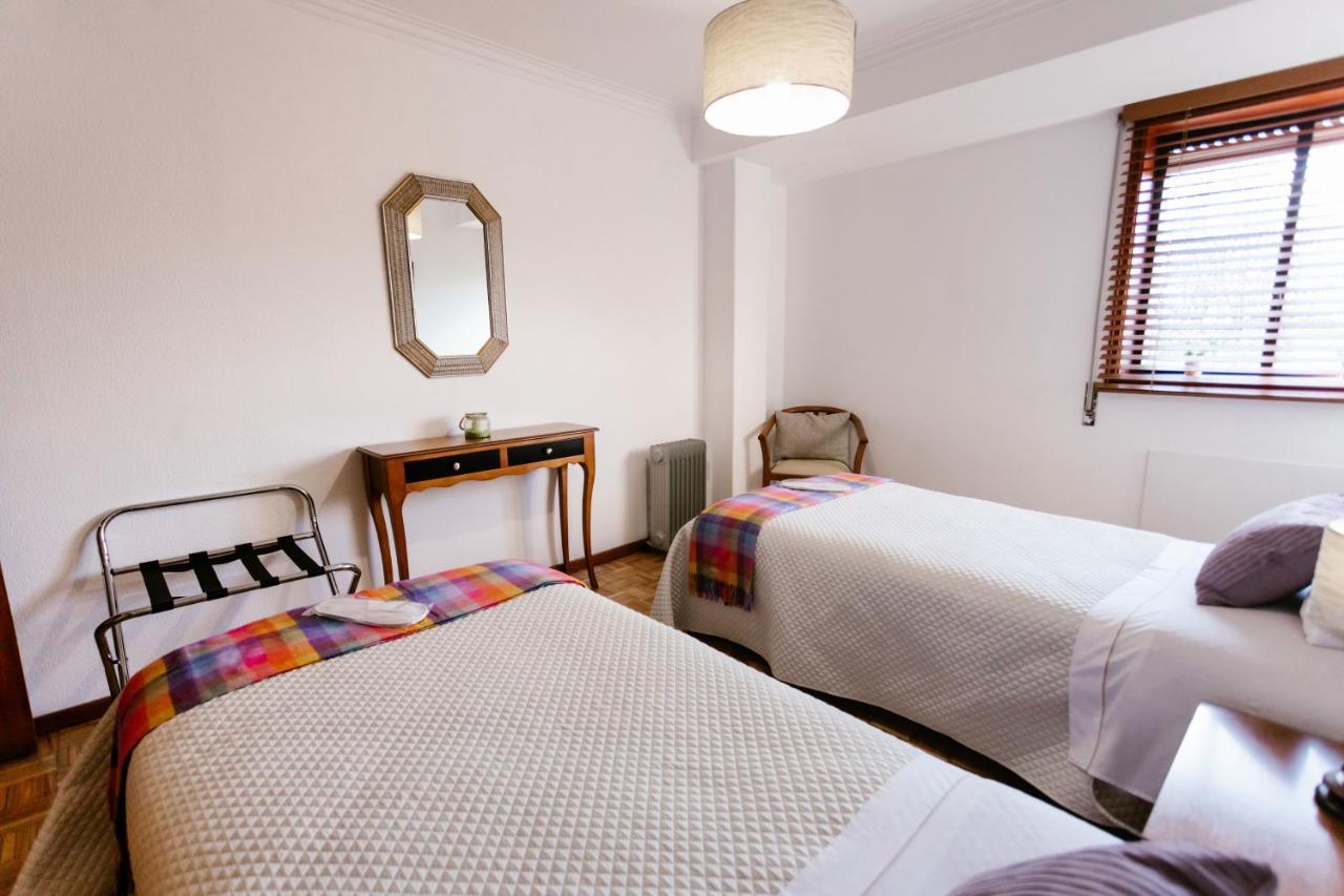 Castle Apartment กิมาไรส์ ภายนอก รูปภาพ