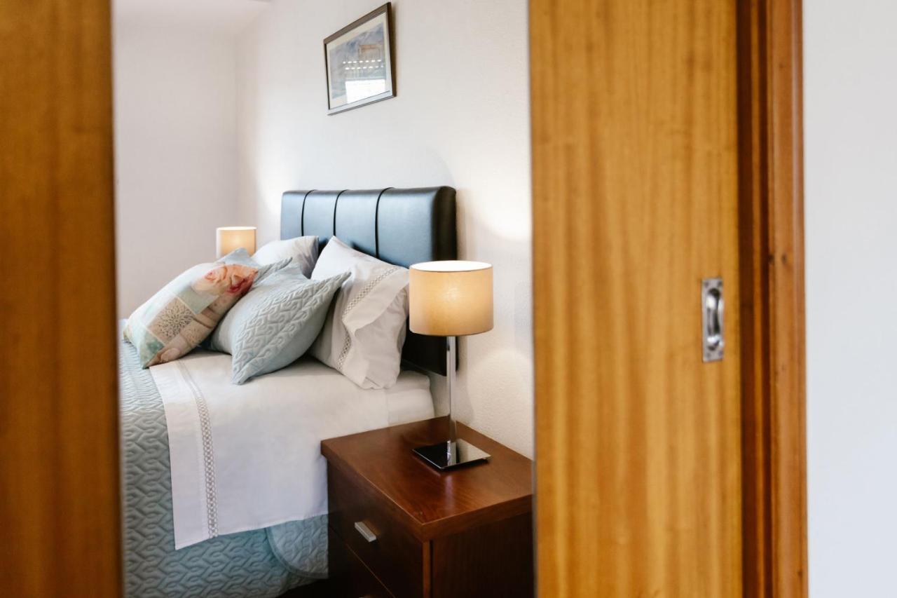 Castle Apartment กิมาไรส์ ภายนอก รูปภาพ