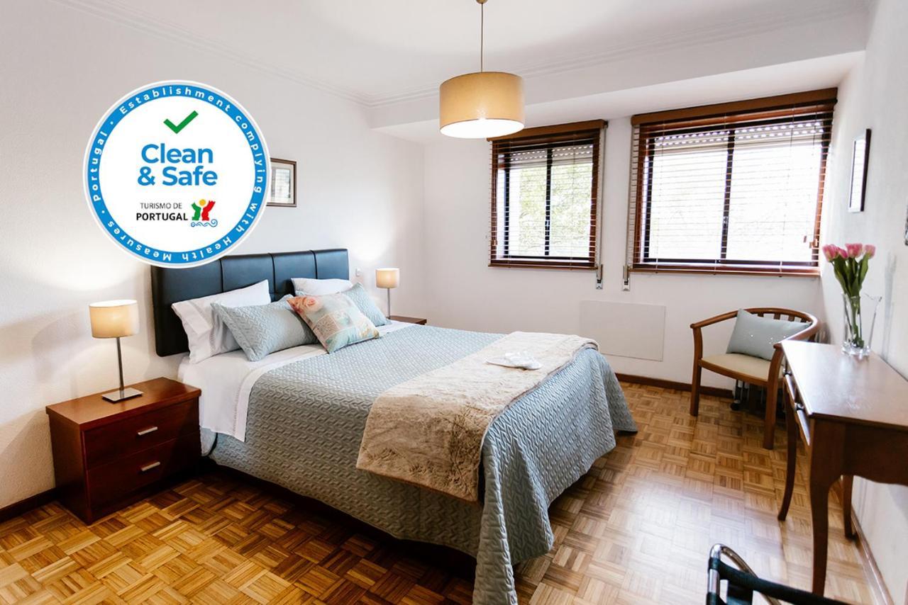 Castle Apartment กิมาไรส์ ภายนอก รูปภาพ